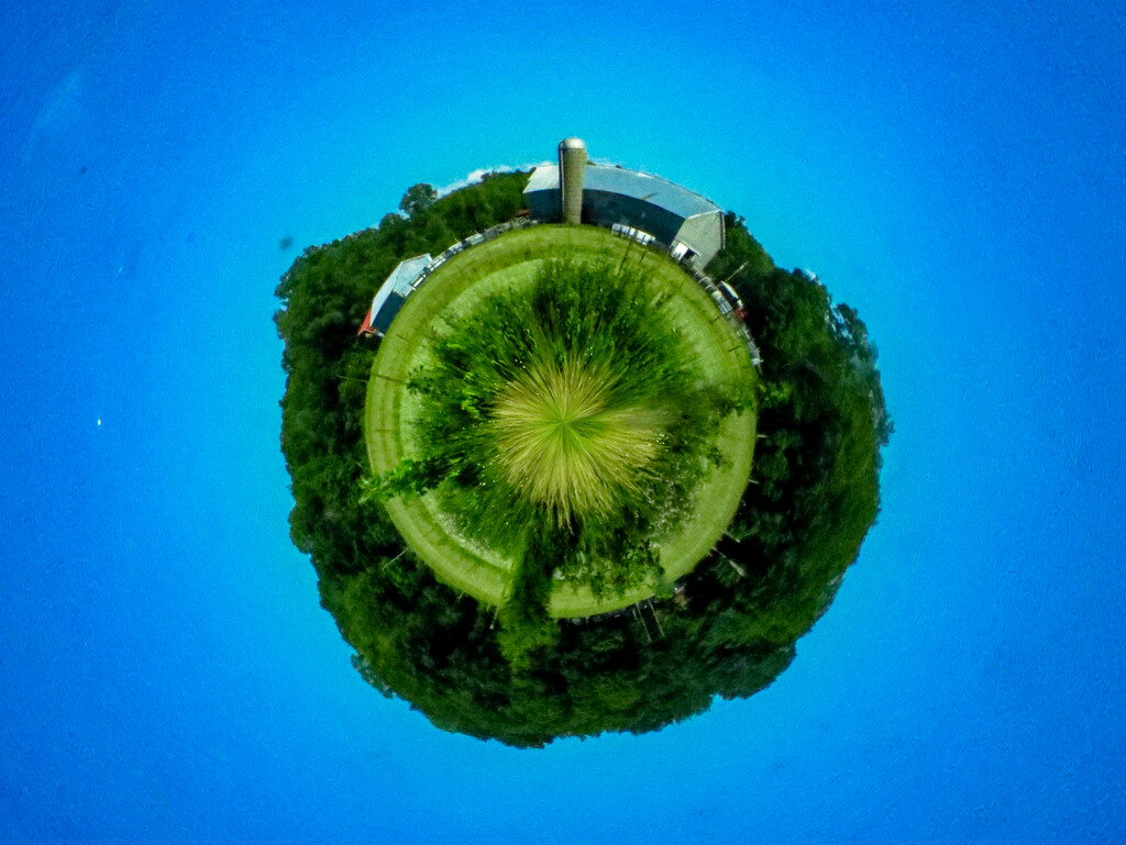 Tiny planet field by mdaskin