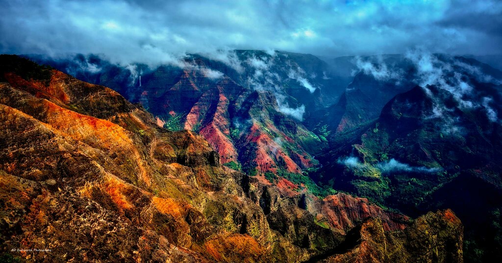 Waimea Canyon by photographycrazy