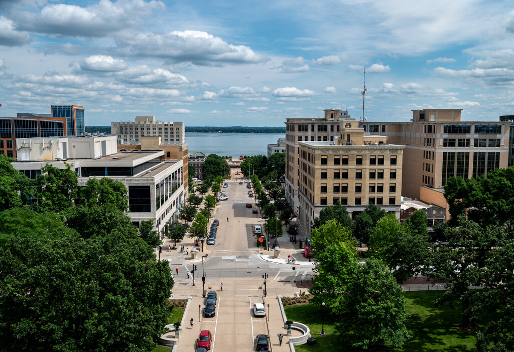 wis capitol tower view by myhrhelper