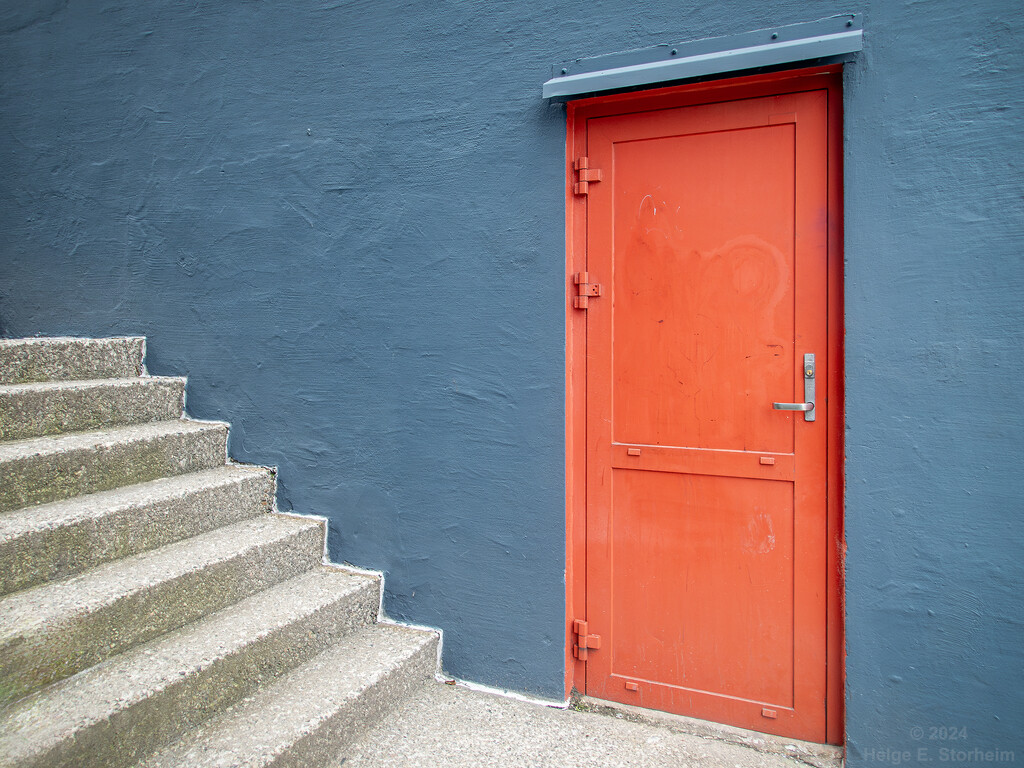 The red door by helstor365