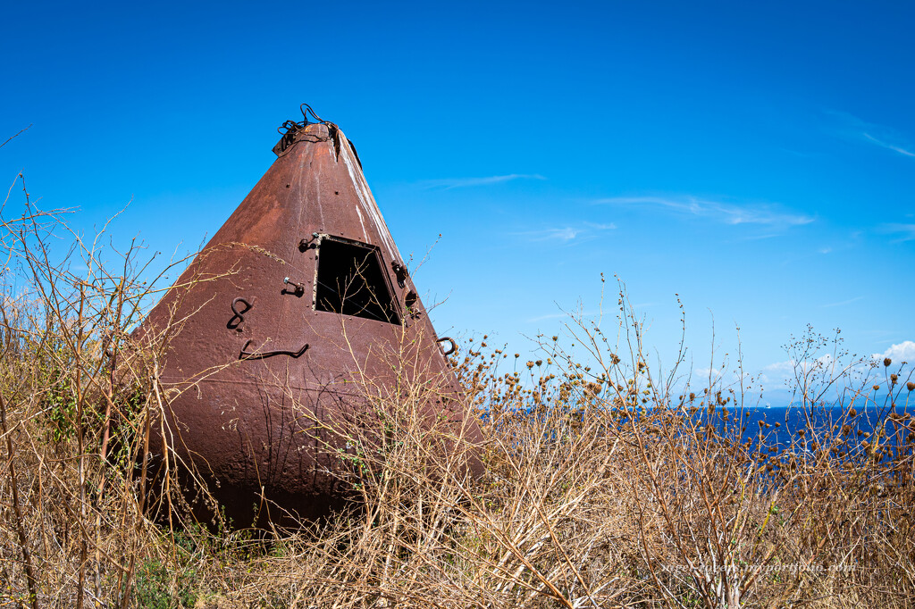 Missing lunar landing capsule discovered in Greece by nigelrogers