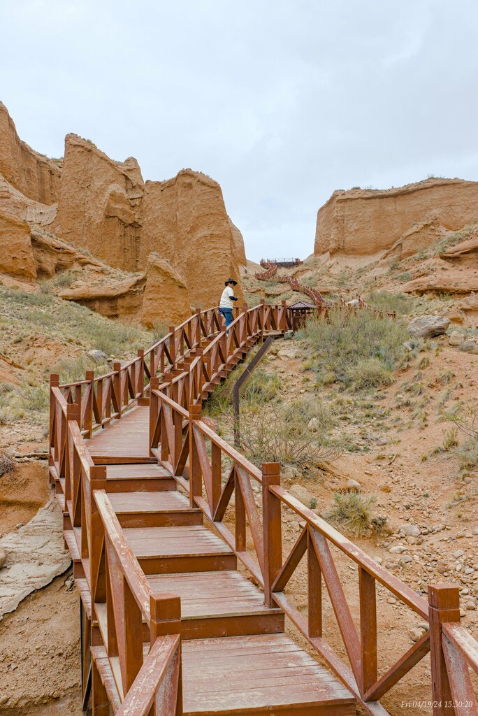 Tianshan Tuomuer Grand Canyon in Xinjiang by wh2021