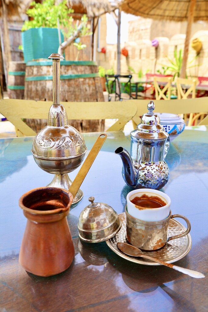 Coffee in the Medina…… by neil_ge