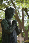 4th Jul 2024 - Statue at Pere Lachaise