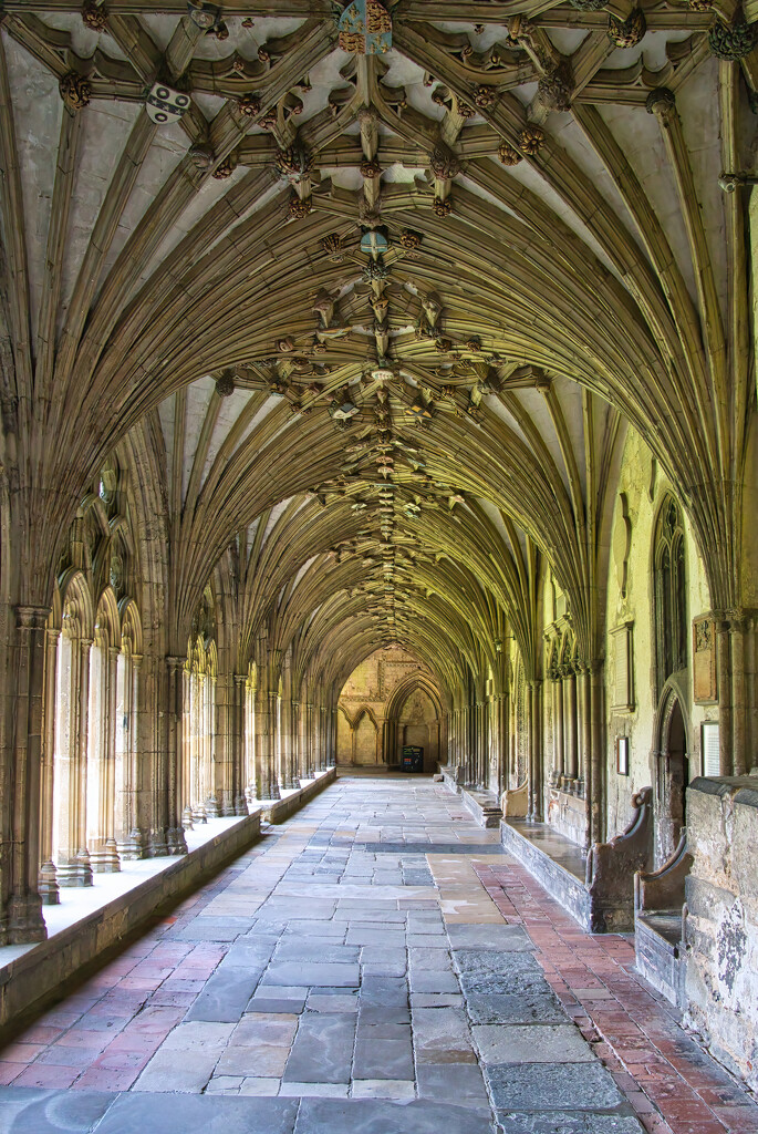 Cloister by gaf005