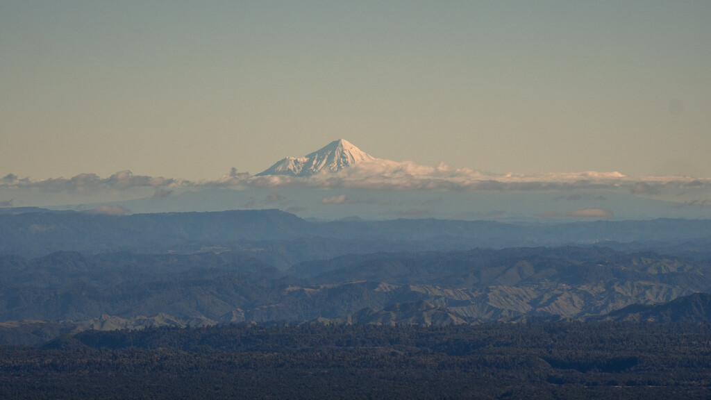 Taranaki by christinav