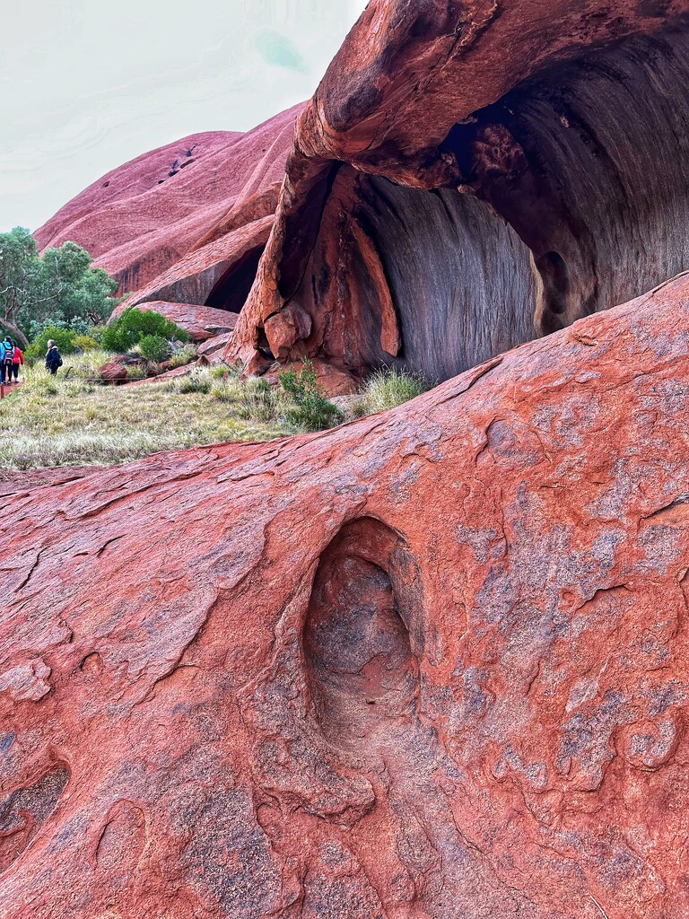 The Kitchen Cave, Uluru by corymbia