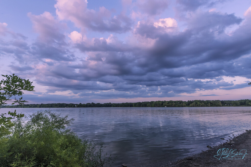 Glory @ Hoover Reservoir by ggshearron