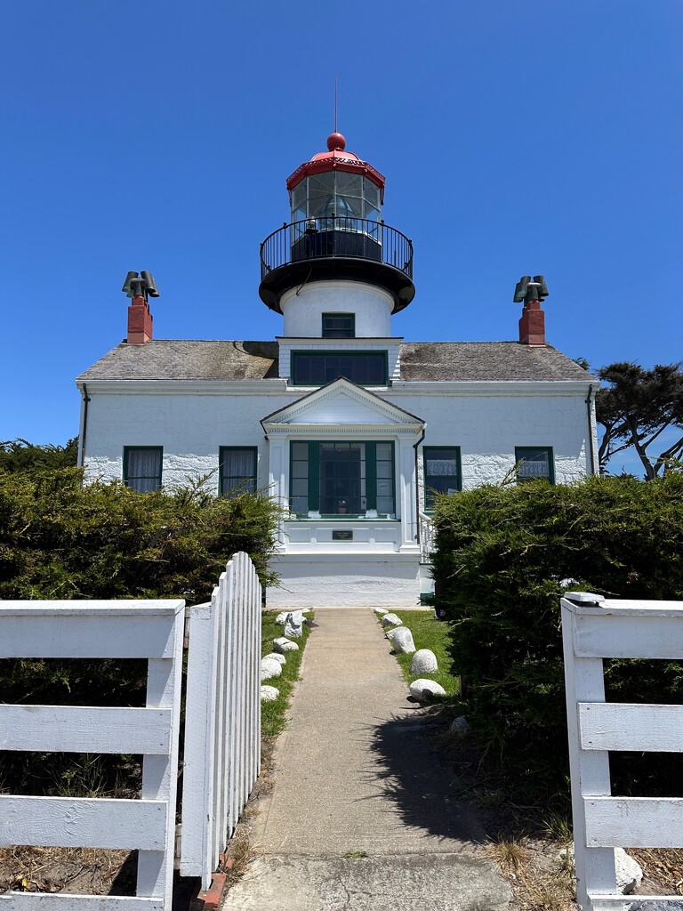 Other side of lighthouse by shutterbug49