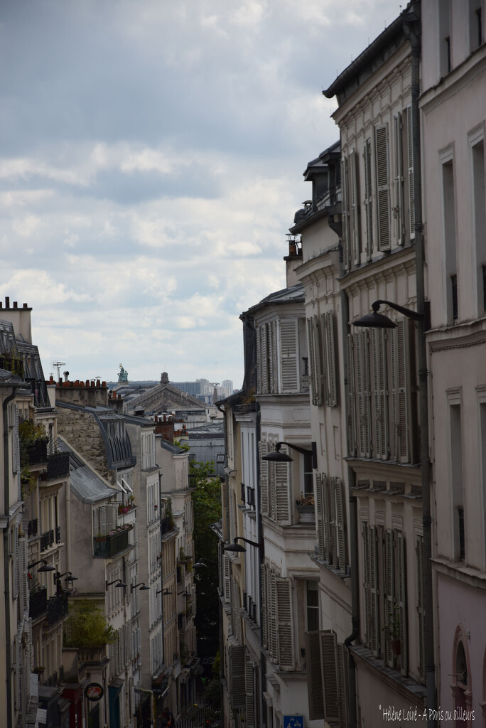 Opera from the Abbesses  by parisouailleurs