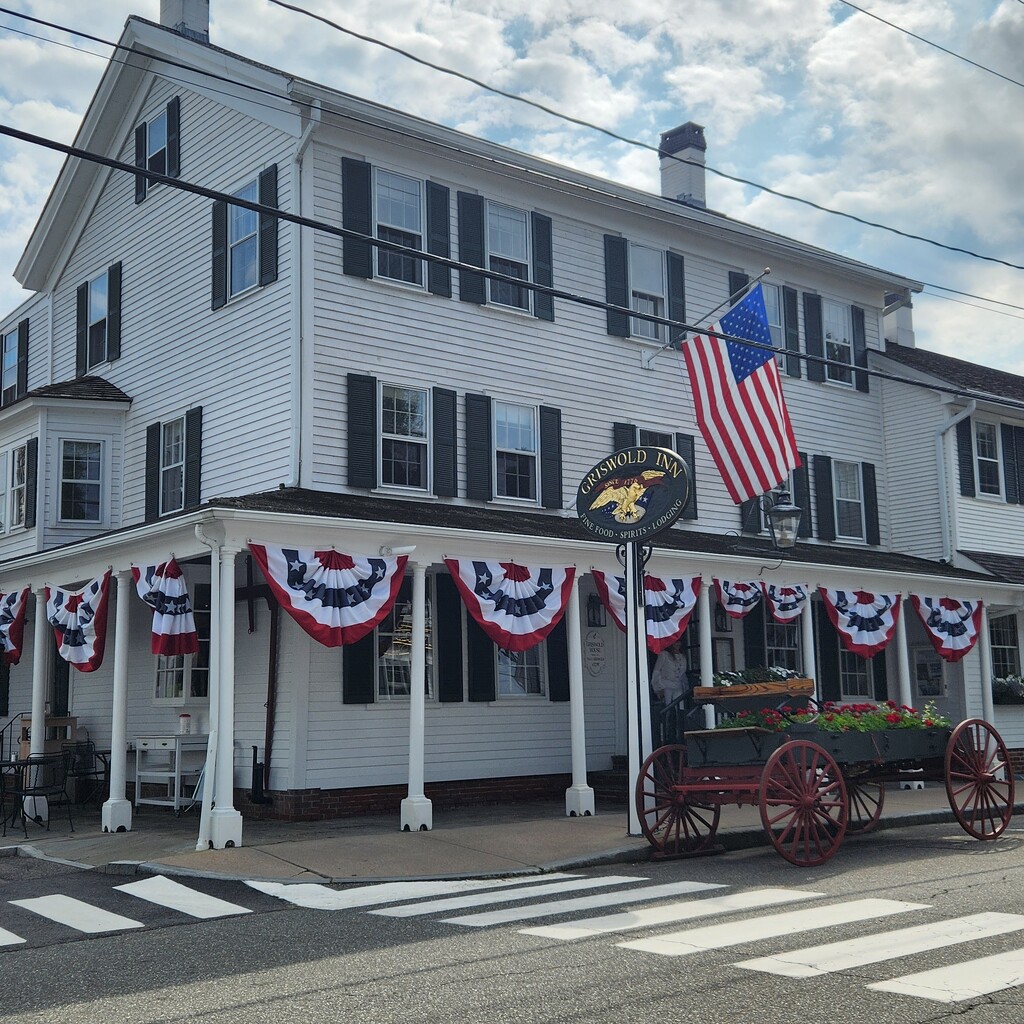 The Griswold Inn by jb030958