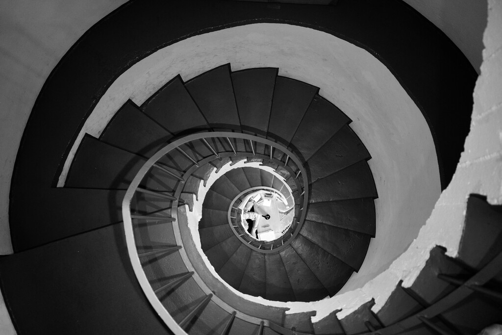 Spiral Descent in Weisser Turm by vincent24