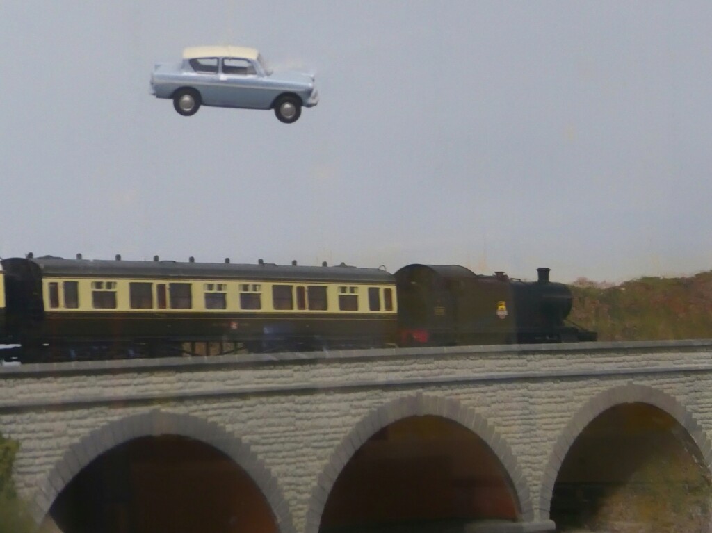 Harry Potter's Flying Anglia by 30pics4jackiesdiamond