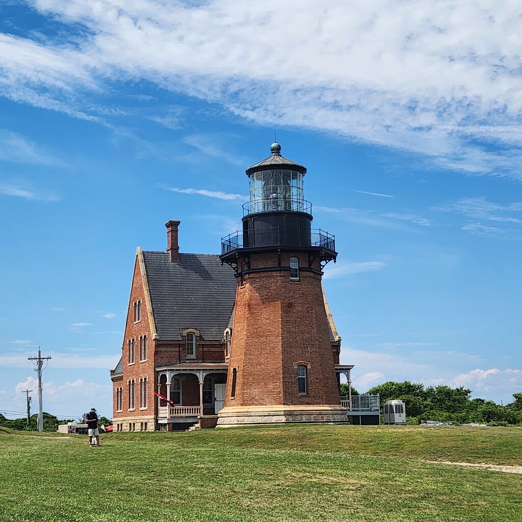 Lighthouse by jb030958