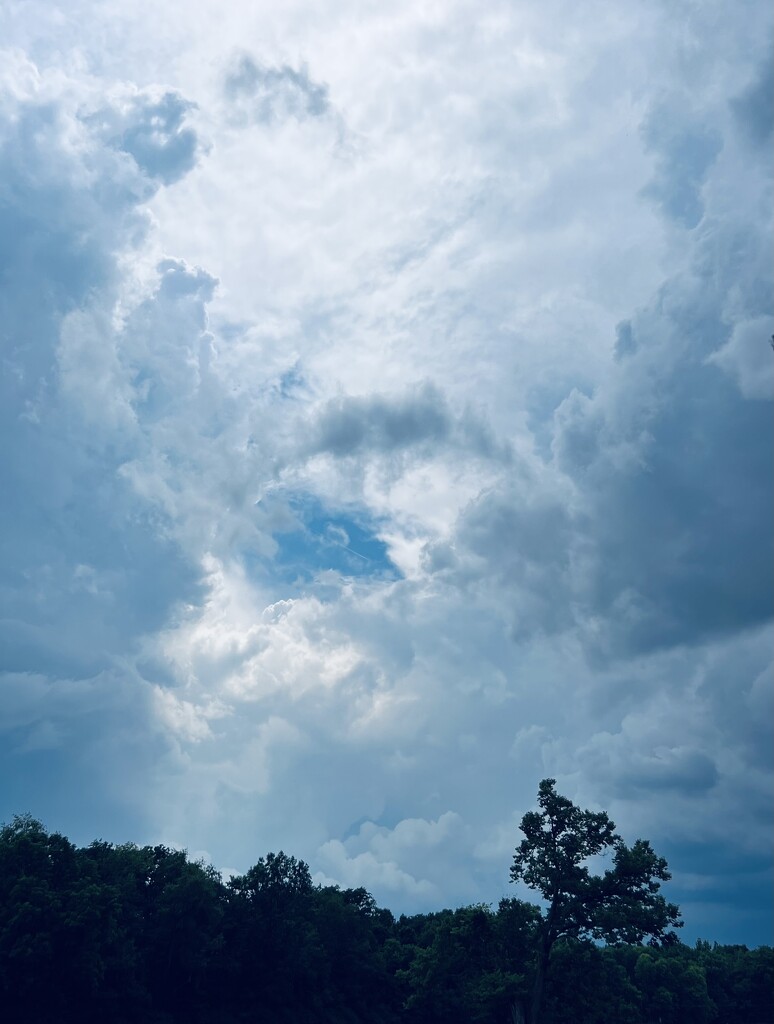 Stormy Skies by sjgiesman