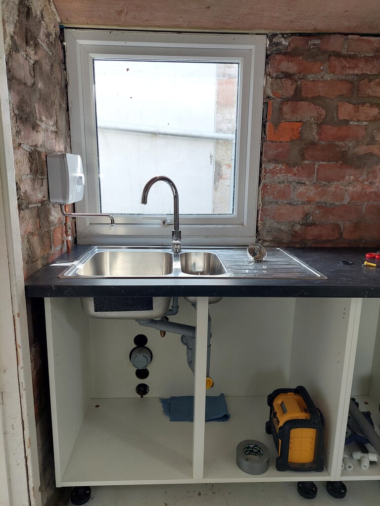 Sink unit progress  by samcat