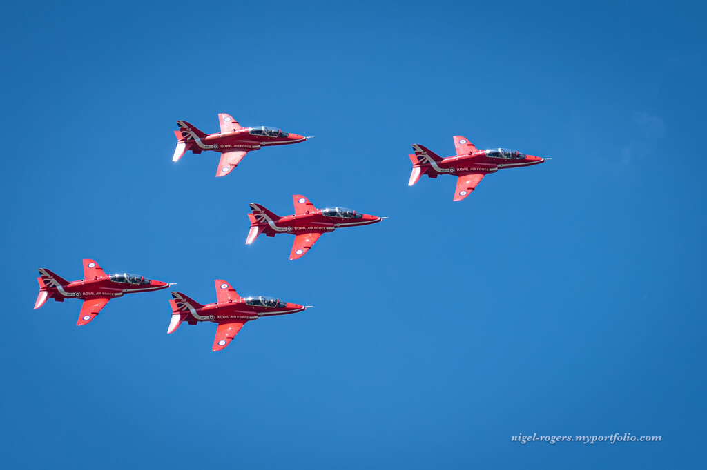 More planes flying over my garden by nigelrogers