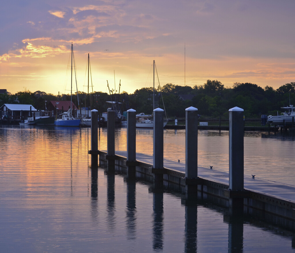 Sunset - Mt. Pleasant, S.C. by ggshearron