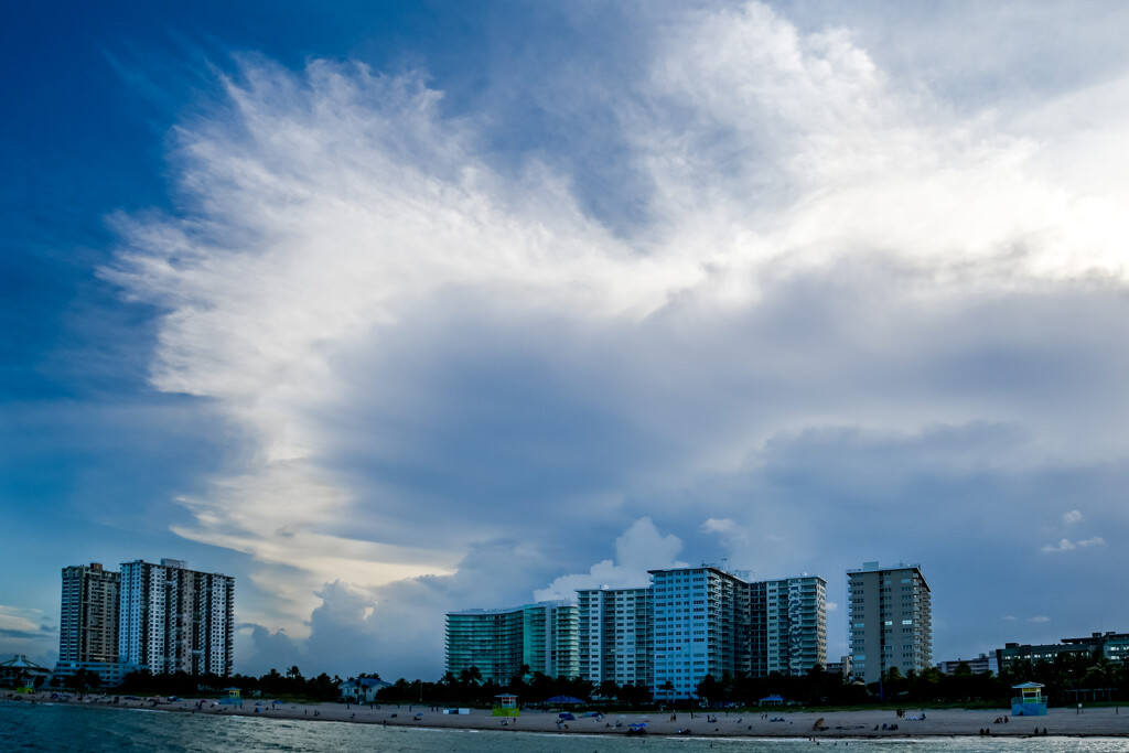 Massive cloud by danette