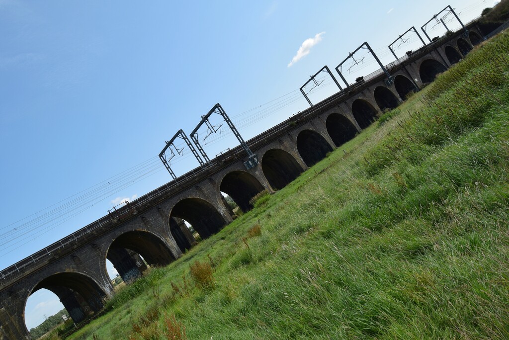 Irchester Viaduct by dragey74