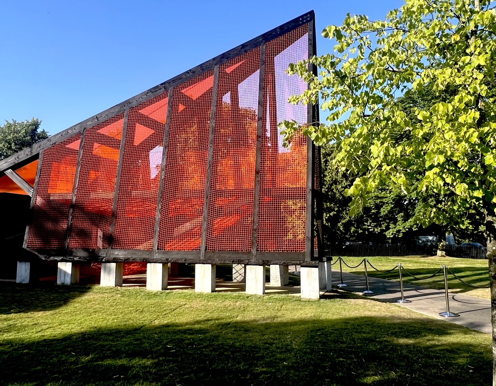 Serpentine Gallery Pavilion  by rensala