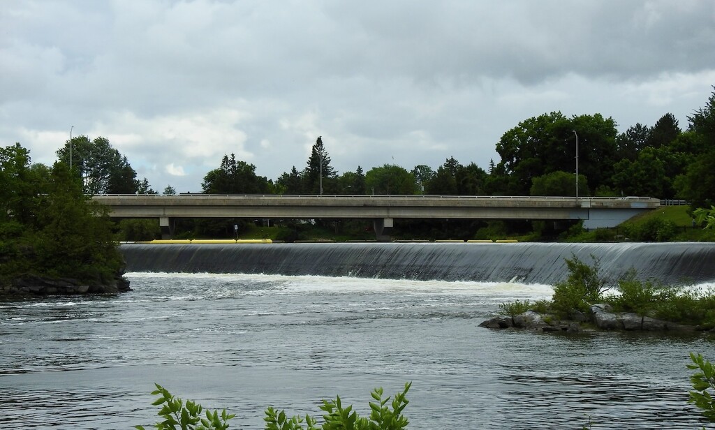 The Weir by sunnygreenwood