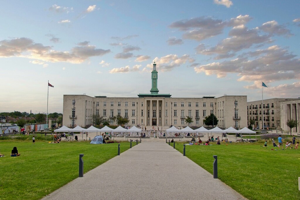 Waltham Forest Town Hall by billyboy