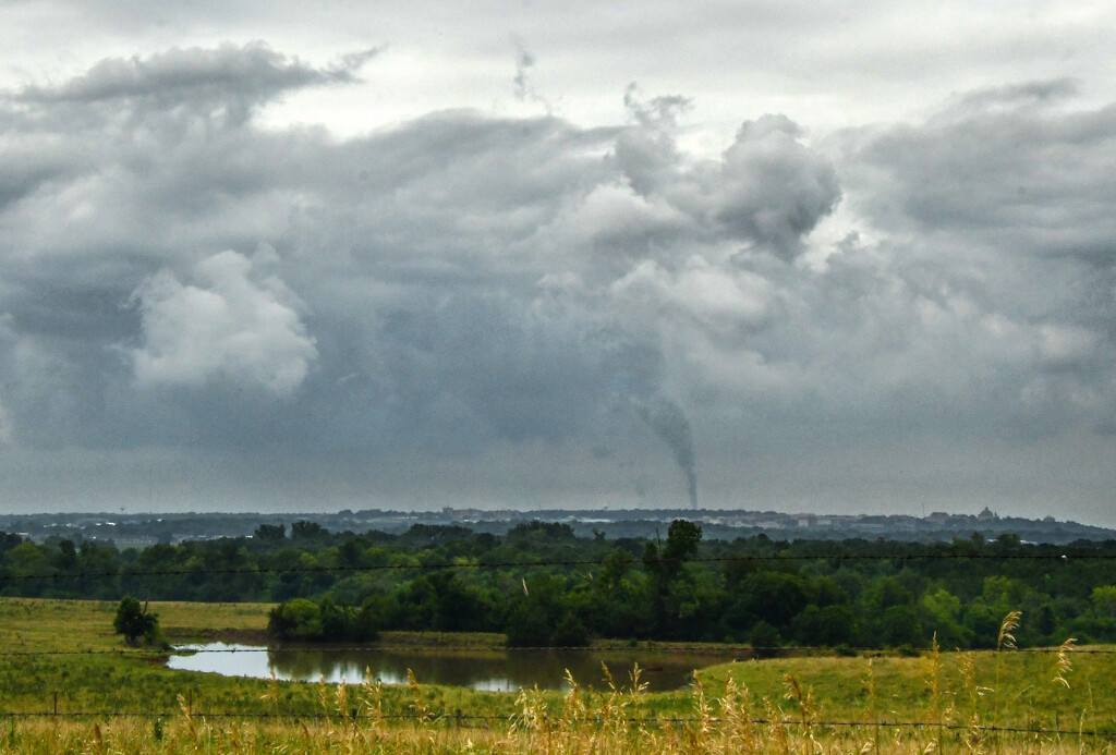 A View of Lawrence, KS from the Countryside by kareenking