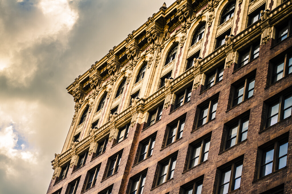 Downtown building at Long & High by ggshearron