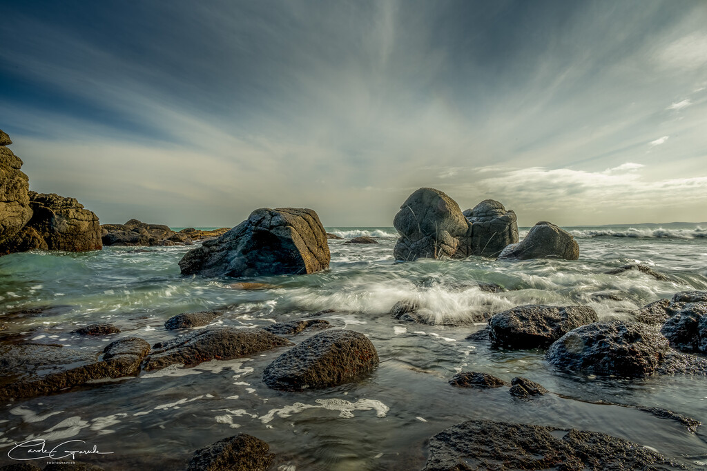 And the Tide Rushes In by yorkshirekiwi