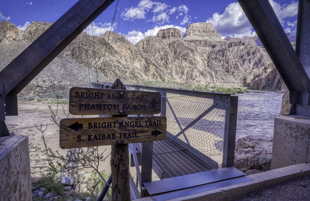 Crossing the Colorado by kvphoto