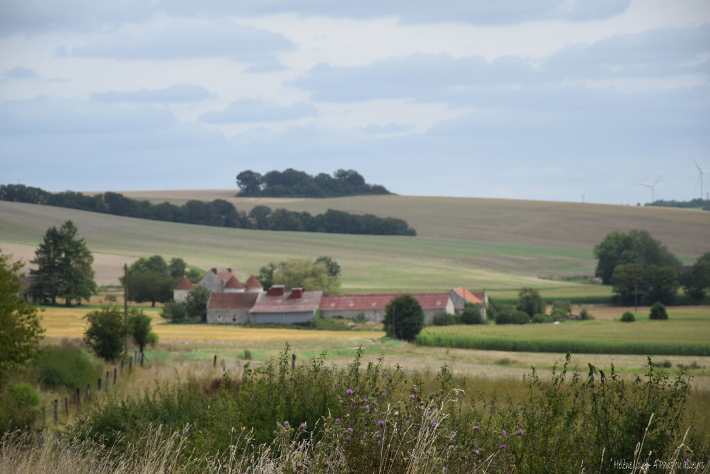 Typical French barn by parisouailleurs