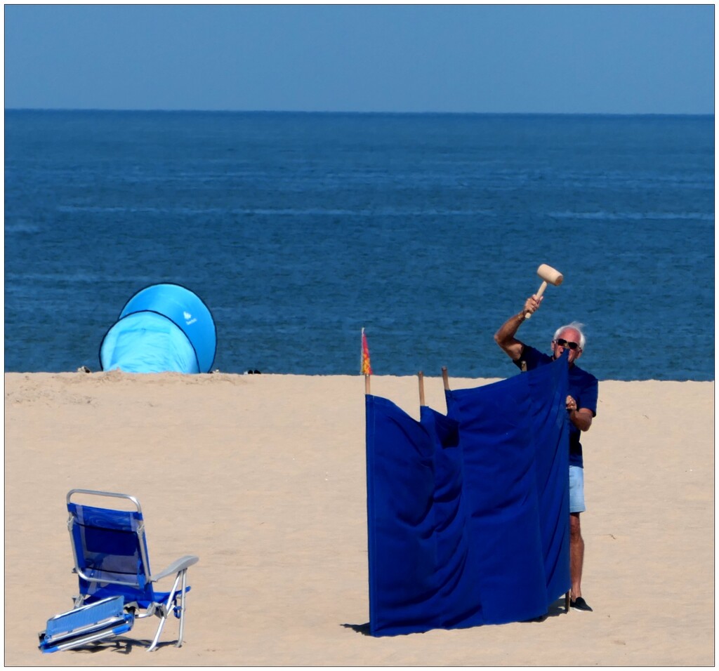 Blue beach by steveandkerry