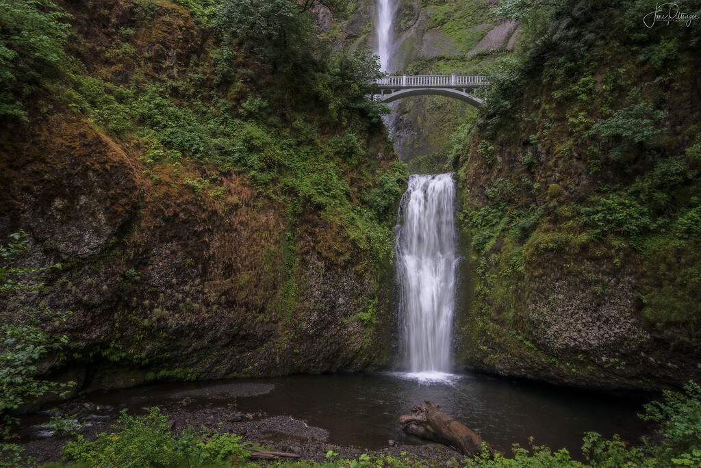 Multnomah Falls Reedit by jgpittenger