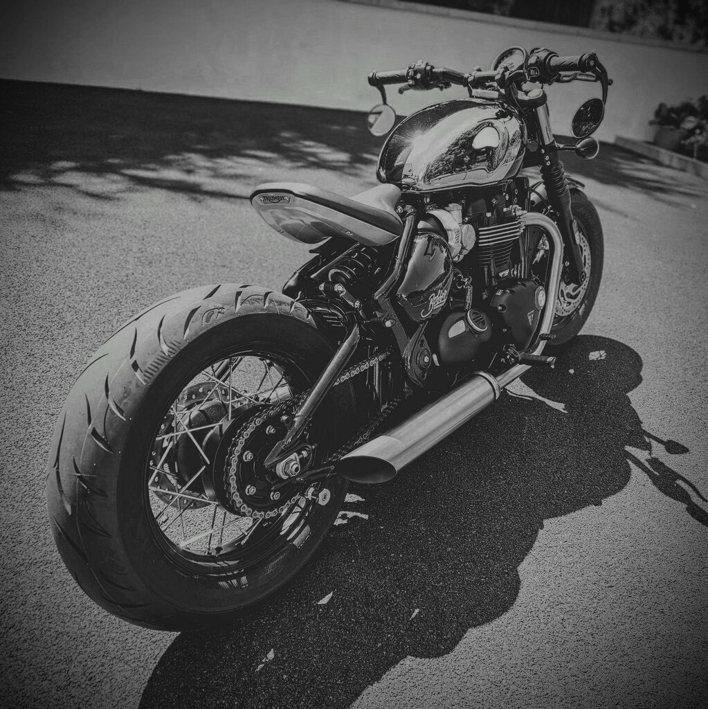 Triumph 1200 Bobber by bobby5722