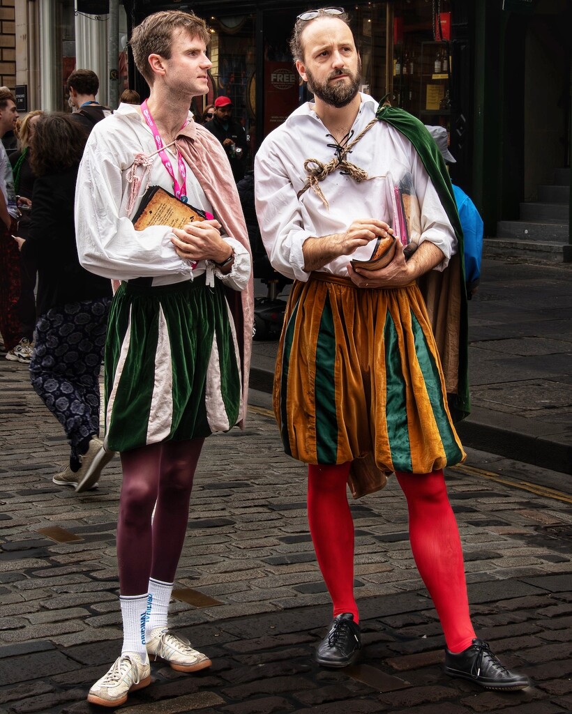 Amazing the people you see on the streets of Edinburgh! by billdavidson