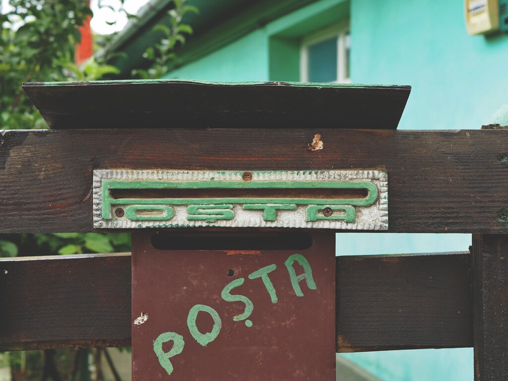 Letter box sign by monikozi