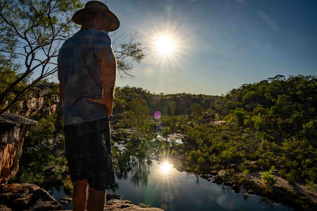 Overlooking Manning River at sundown by pusspup