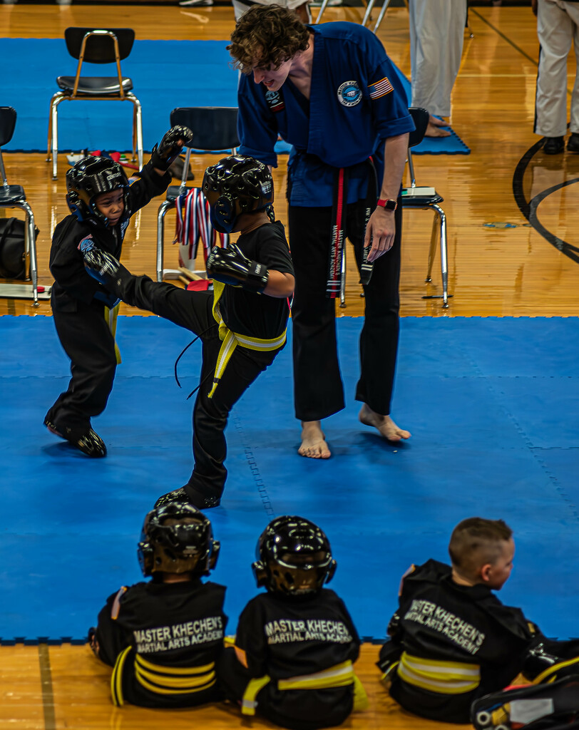 Sparring by darchibald