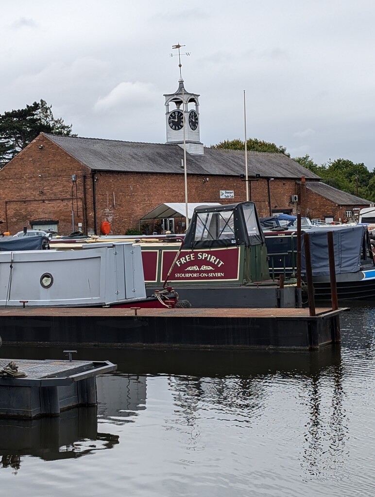 STOURPORT BASIN. by derekskinner