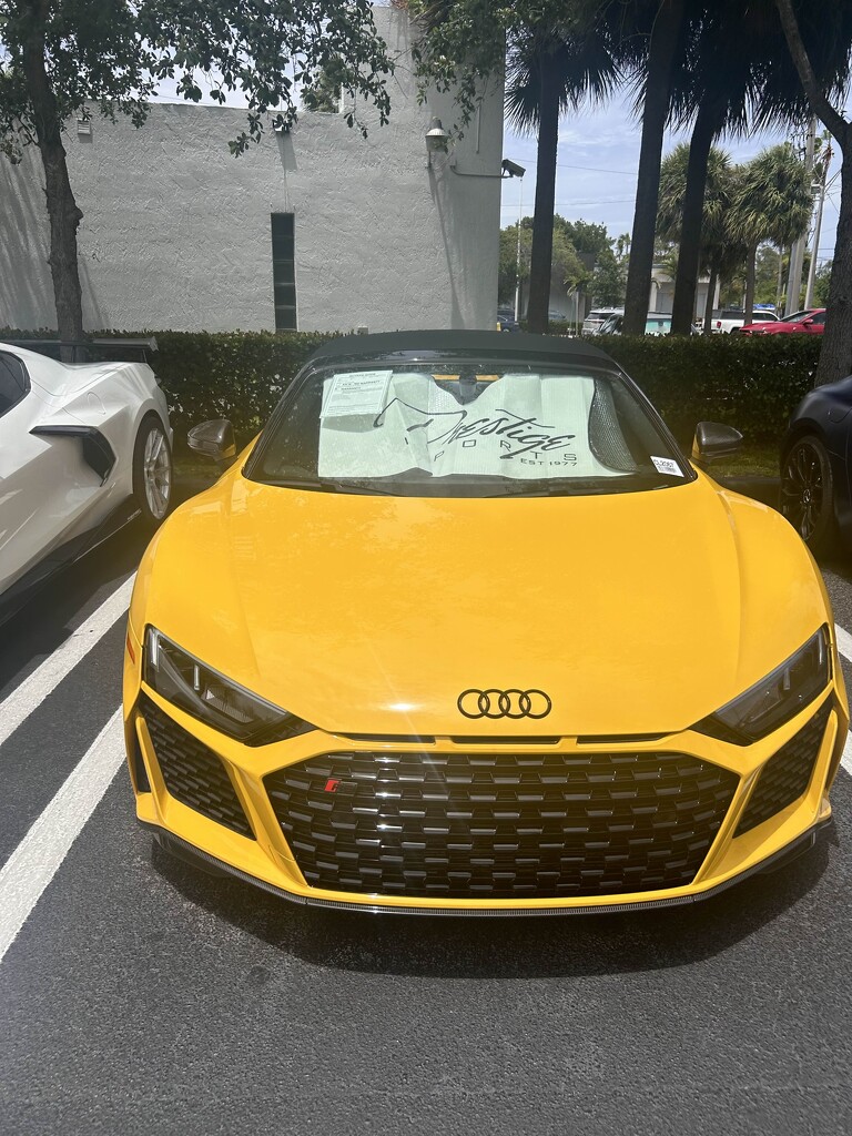 Yellow Audi R8 by colewallace