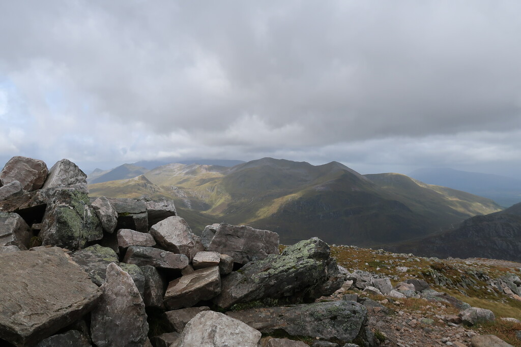 Summit Cairn of Stob Coire Easain by jamibann