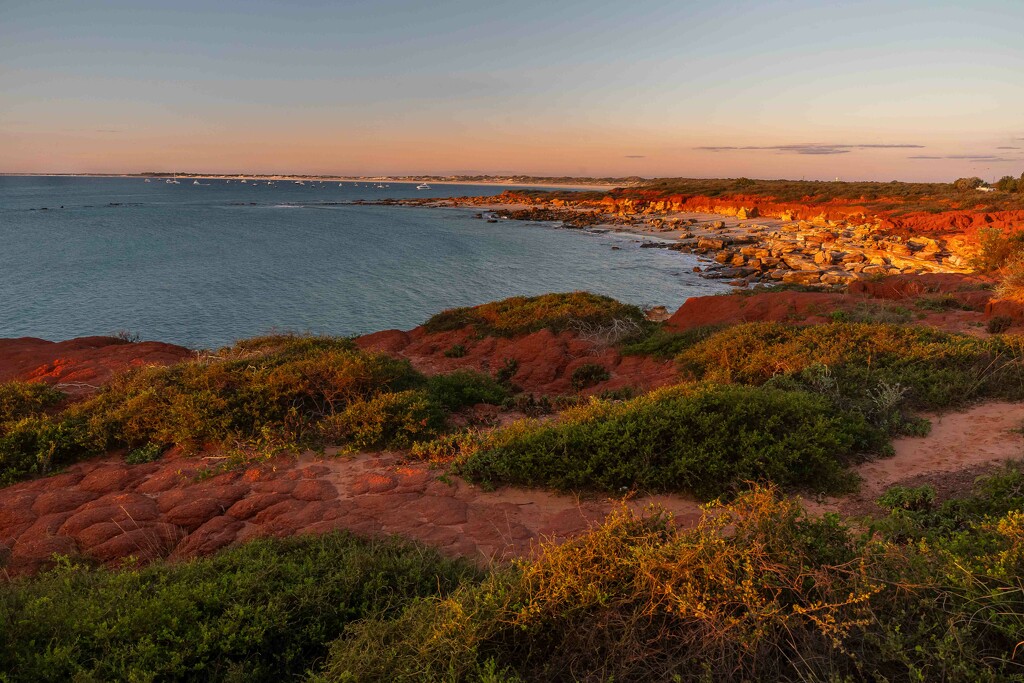 Sunset at Gantheaume Bay by pusspup