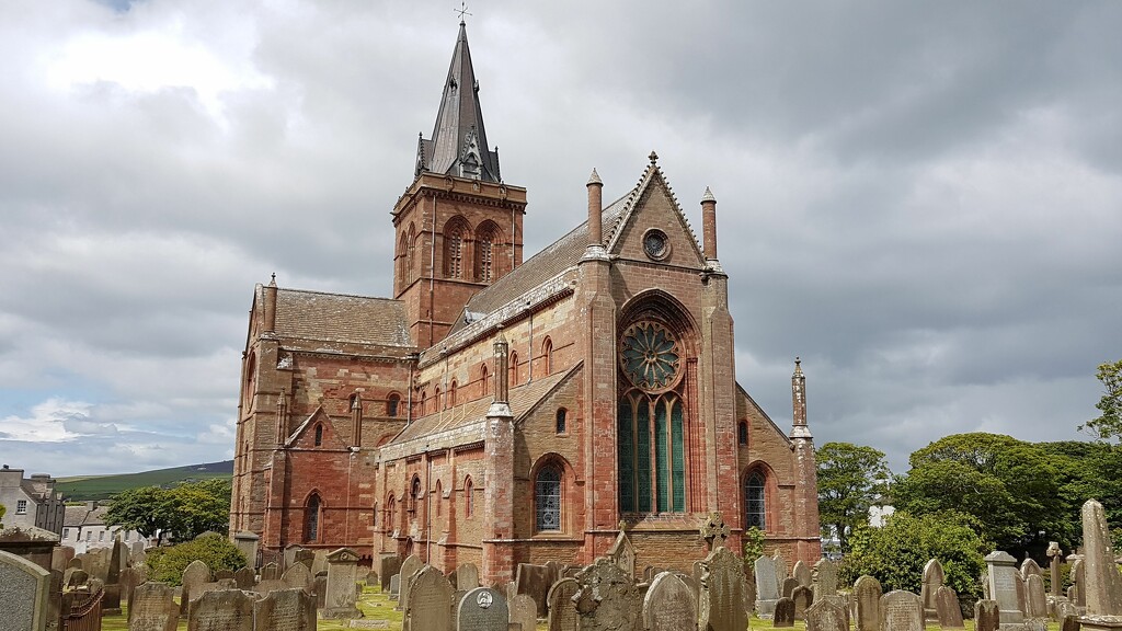 St. Magnus Cathedral, Kirkwall by bunnymadmeg