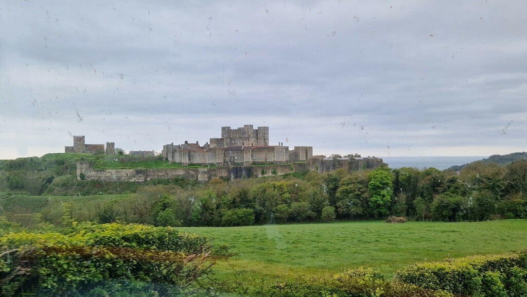 Dover Castle by bunnymadmeg