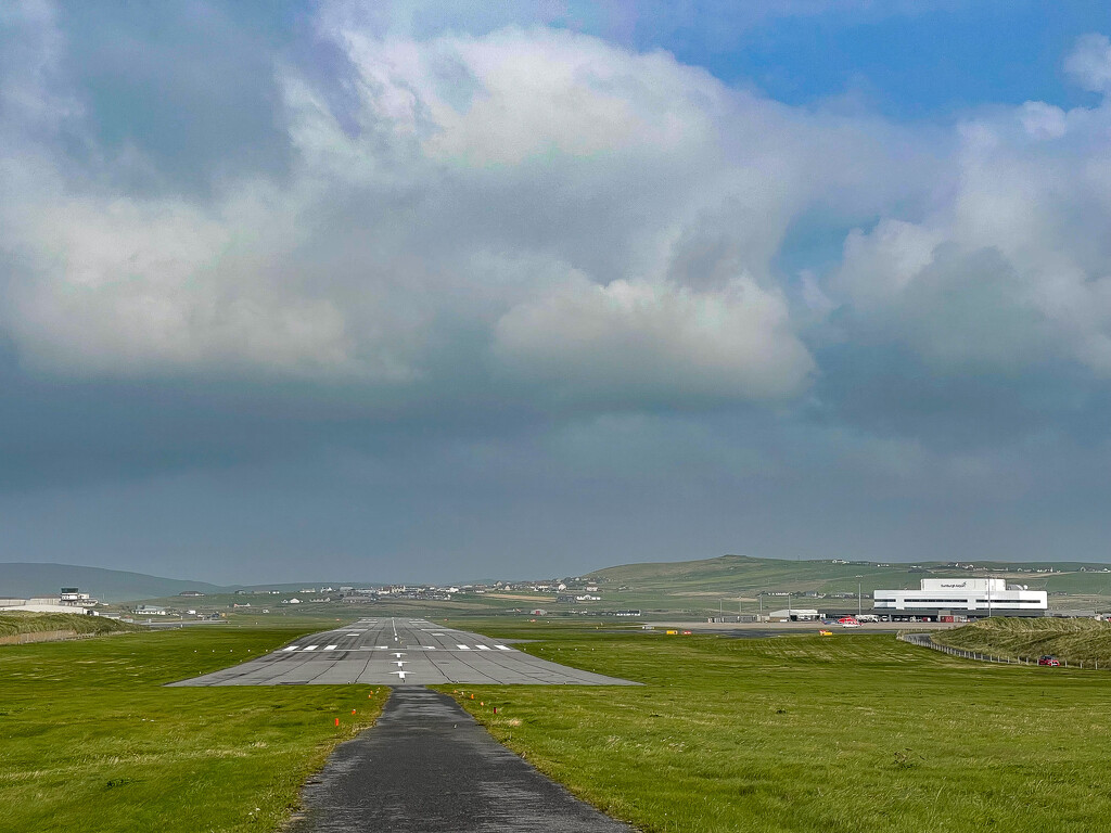 Sumburgh Runway by lifeat60degrees