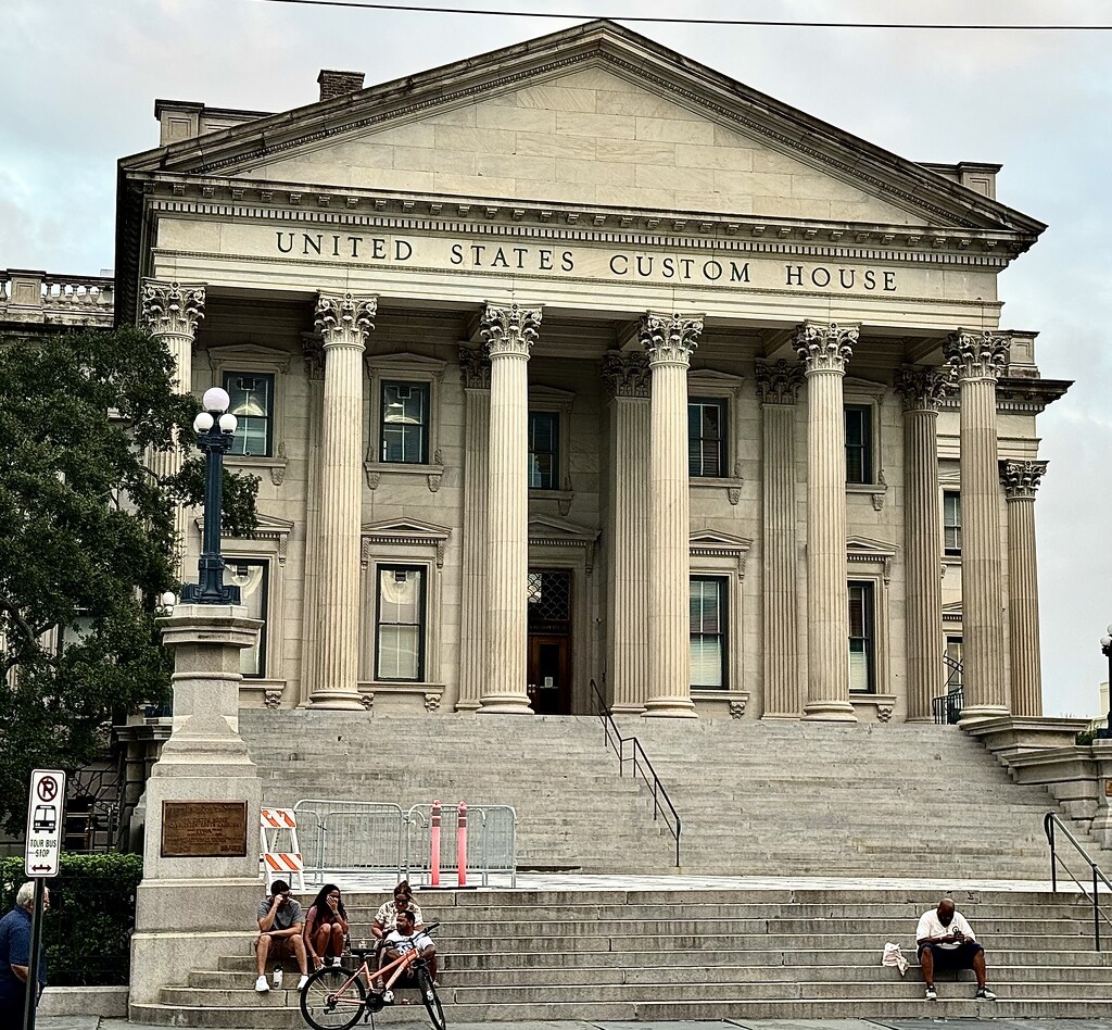 U.S. Custom House, Charleston  by congaree