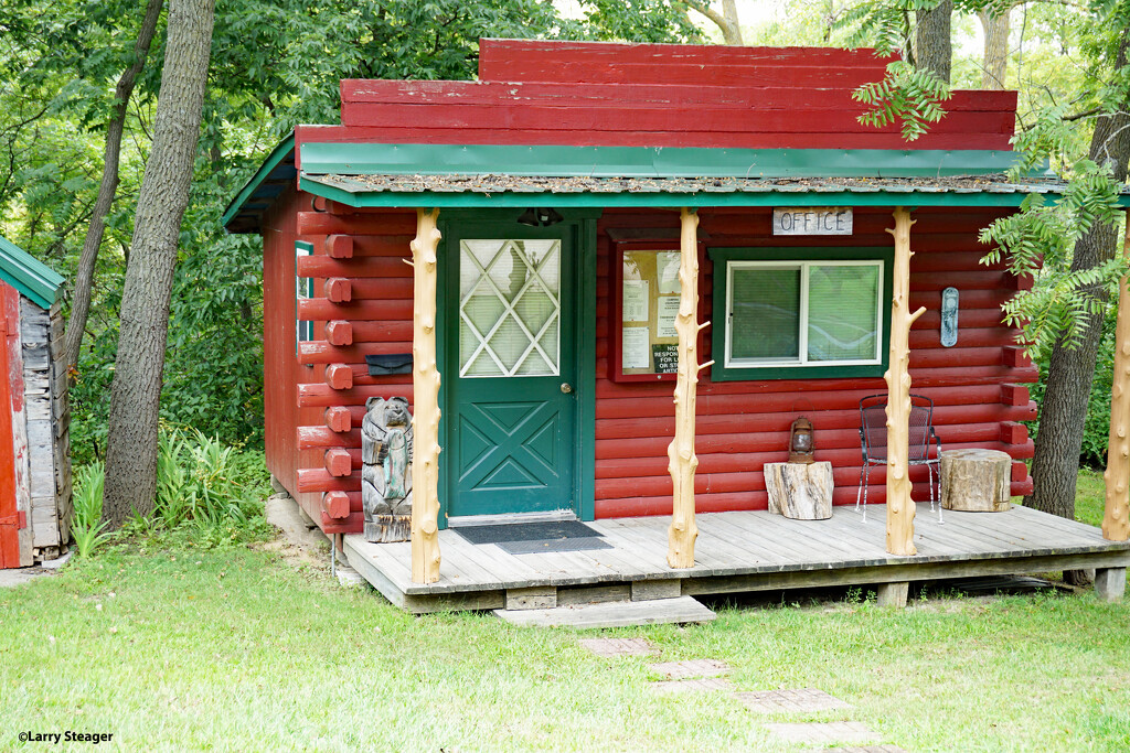 Old Cabin by larrysphotos