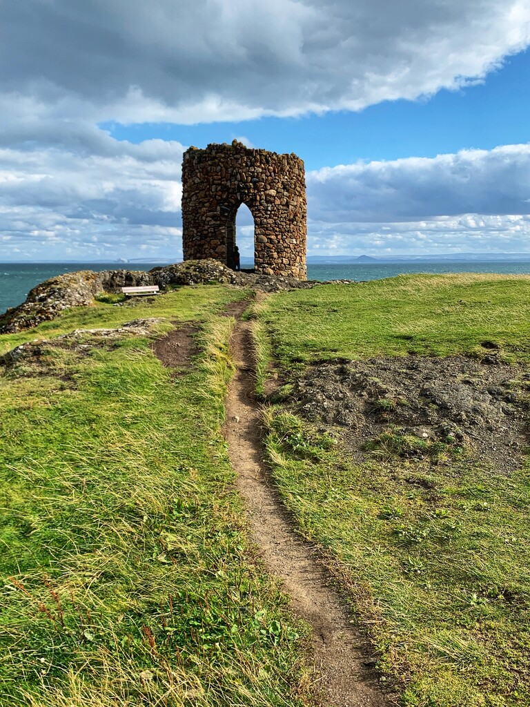 On the path to Lady’s Towe….. by billdavidson