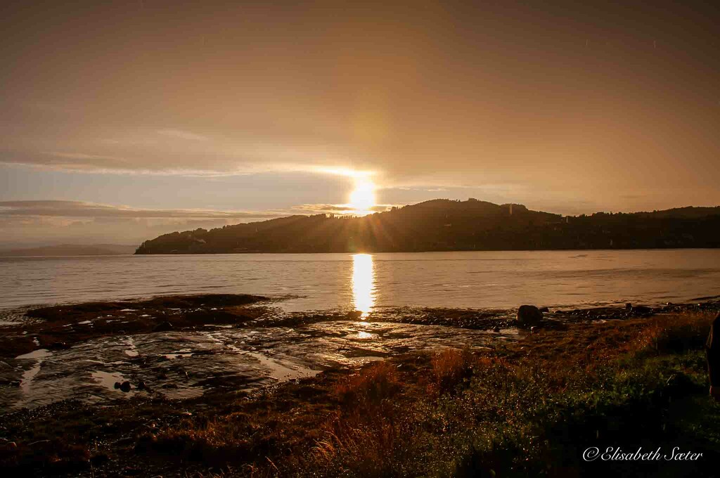 Sunset on Koa camping by elisasaeter